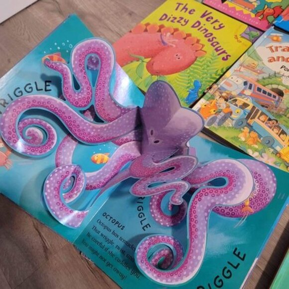 9 toddler pop up books. various conditions. some pop ups are broken and some mis - Picture 4 of 10